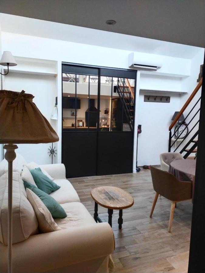 T2 De Standing Pres Du Port, Avec Terrasse Et Clim Apartment La Ciotat Luaran gambar